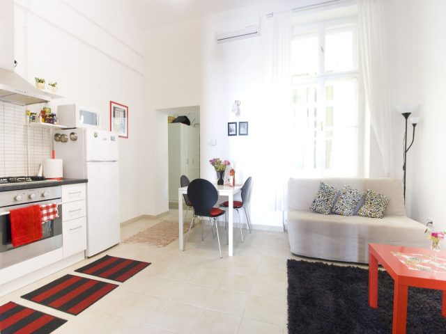 2 Bedrooms Central Market Hall apartment, 1093 Budapest, Vámház street 15., Hungary